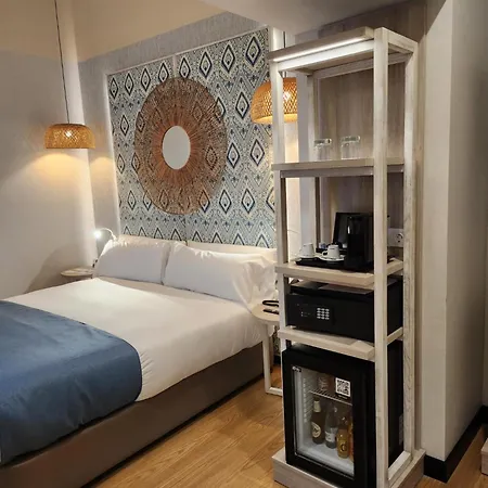 Hotel Soho Boutique 3*